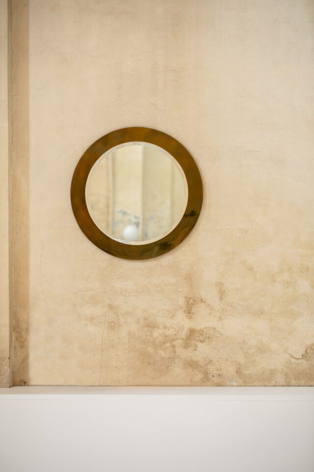 Brass_mirror
