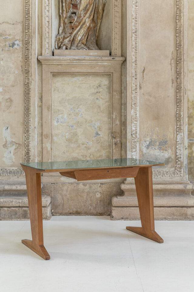 Gio_ponti_desk_-_2