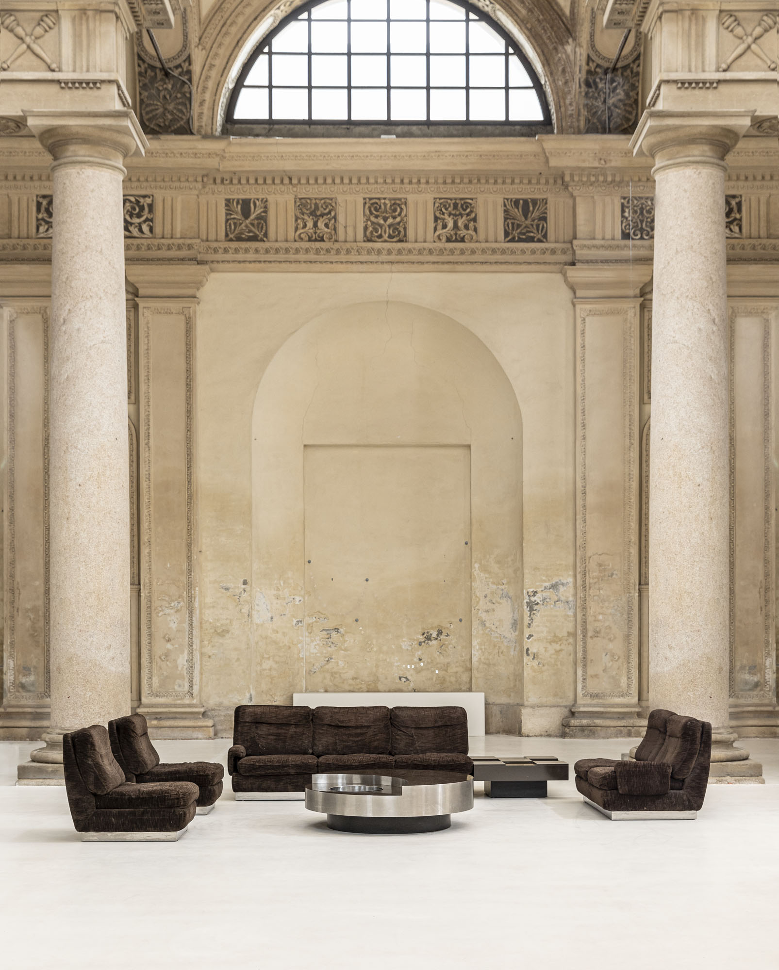 Living_room_set_-_15