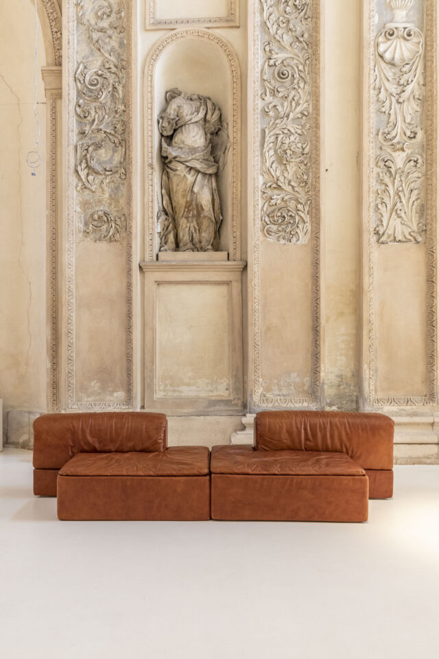 Modular_Set_of_Paione_Leather_Sofas_by_Claudio_Salocchi_for_Sormani_-_5