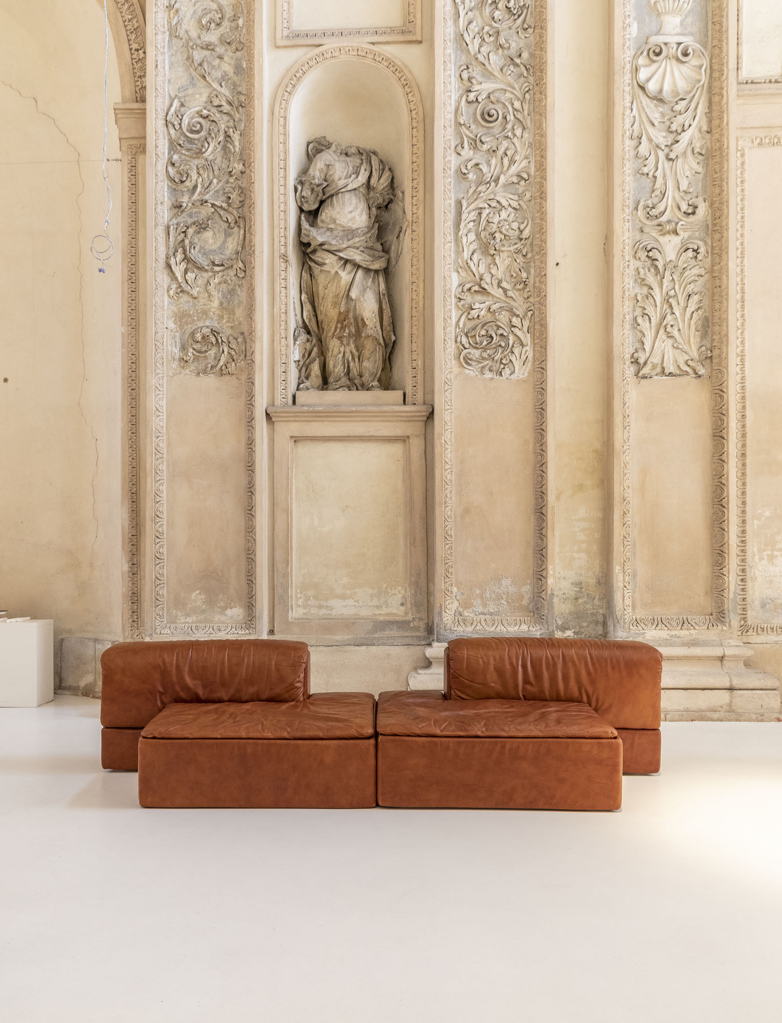 Modular_Set_of_Paione_Leather_Sofas_by_Claudio_Salocchi_for_Sormani_-_5