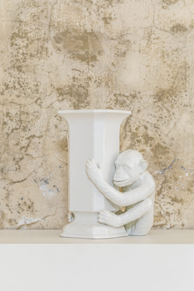 Monkey_Vase_By_Vivai_Del_Sud_-_1