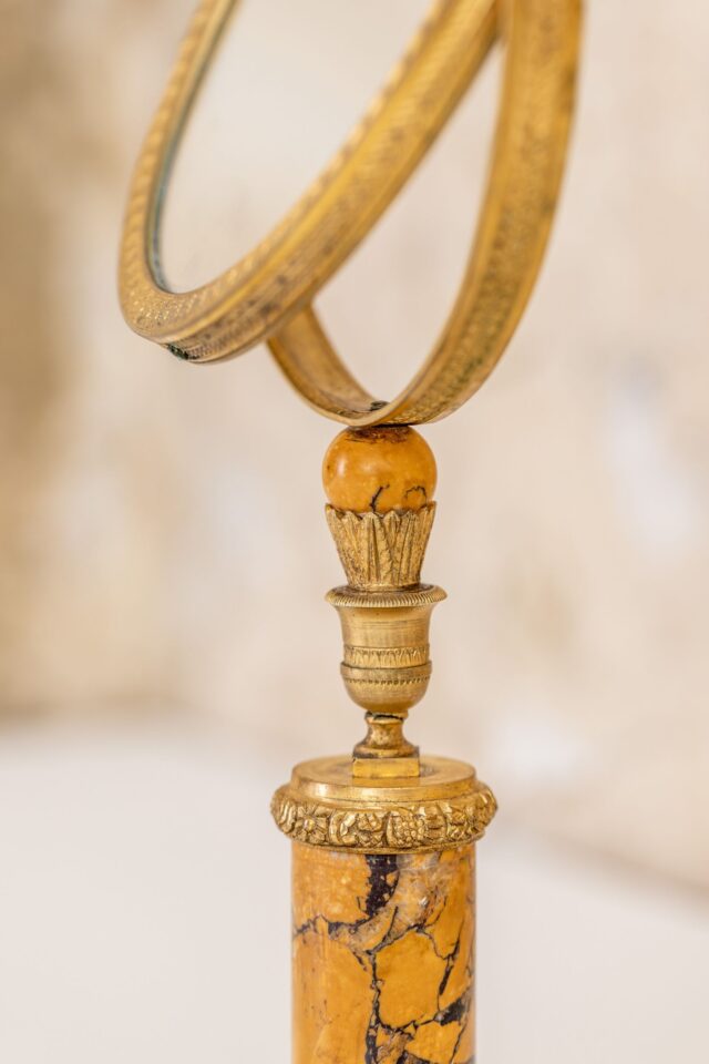 Neoclassical_Mirror_-_detail_2