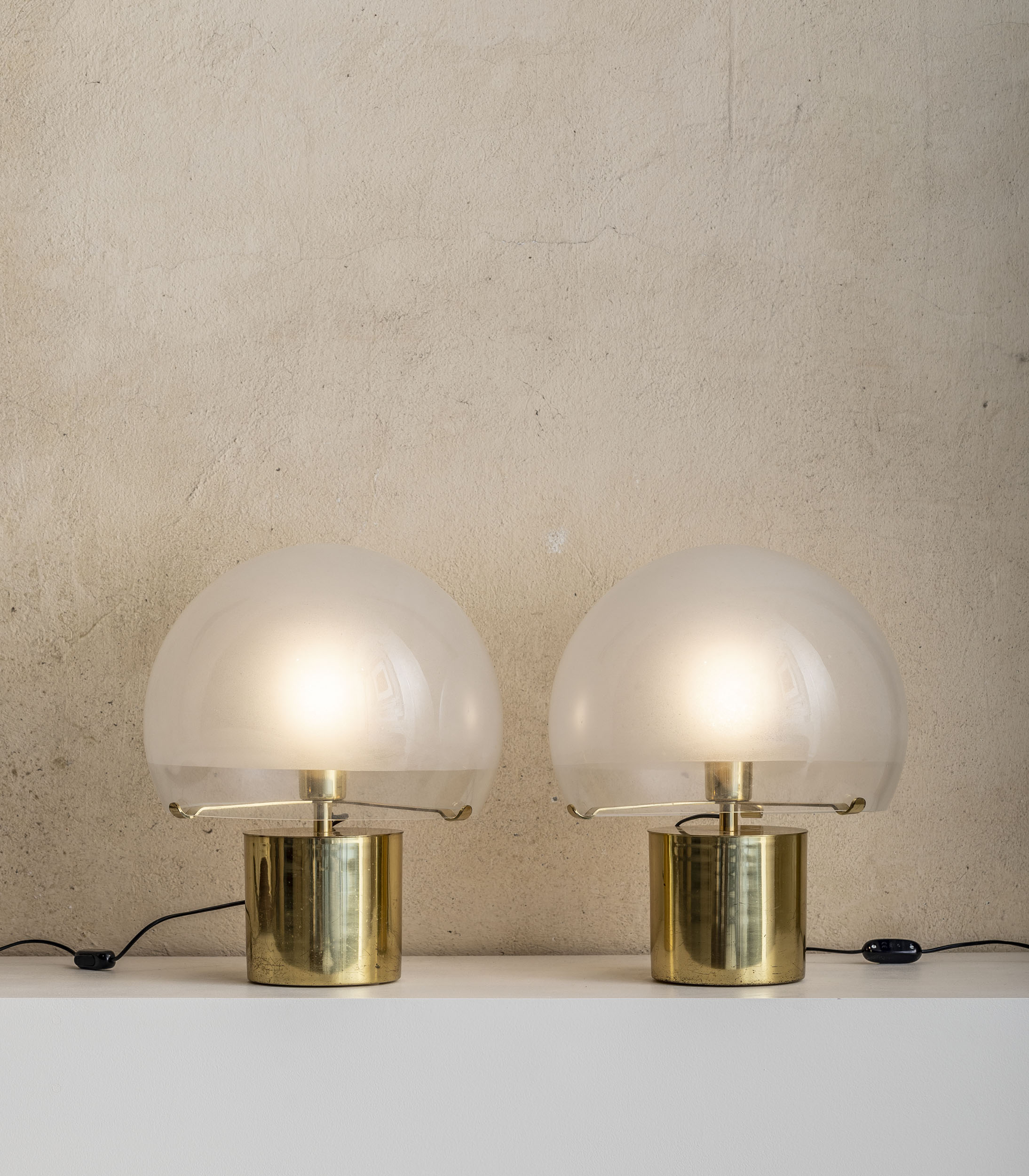 Pair_of_Porcino_table_lamps_-_2