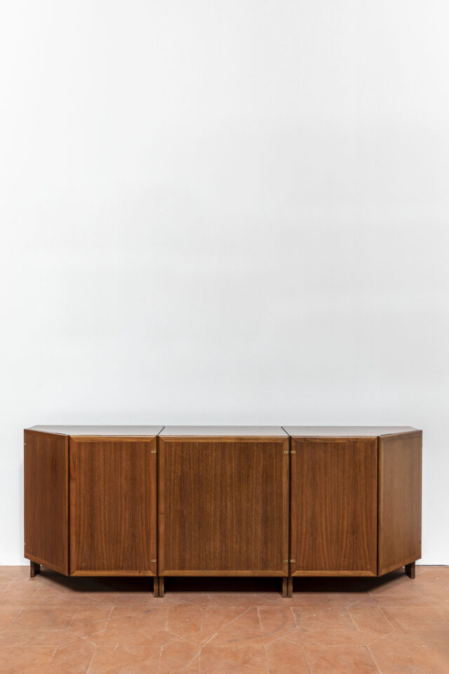 Sideboard_Franco_Albini_-_1