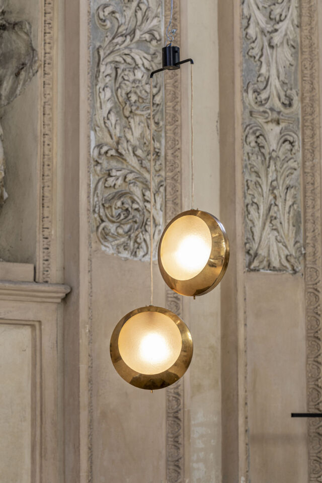 Stilnovo_brass_and_glass_pendant_circle_elements_-_1